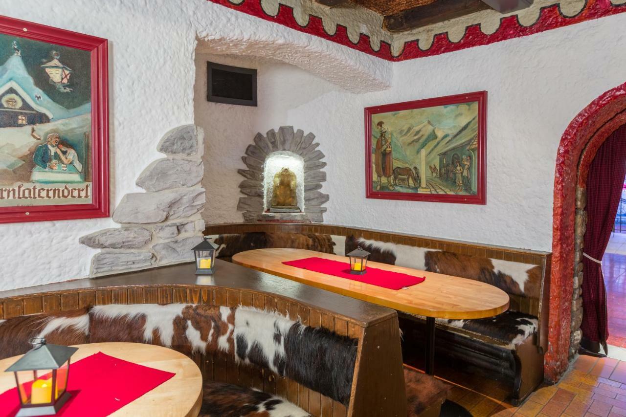 Party Hotel Taverne Obertauern Exterior foto